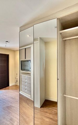 Apartamento à venda com 156m², 3 quartos e 3 vagas Apartamento à venda com 156m², 3 quartos e 3 vagasQuarto 3