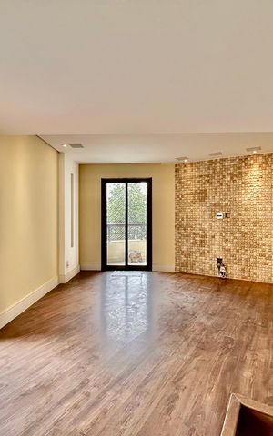 Apartamento à venda com 156m², 3 quartos e 3 vagas Apartamento à venda com 156m², 3 quartos e 3 vagasSala 2