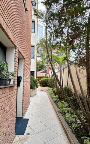 Apartamento à venda com 156m², 3 quartos e 3 vagas Apartamento à venda com 156m², 3 quartos e 3 vagasÁrea comum