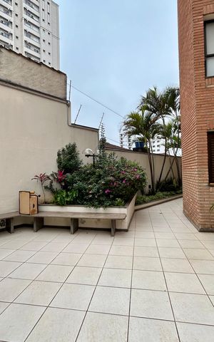 Apartamento à venda com 156m², 3 quartos e 3 vagas Apartamento à venda com 156m², 3 quartos e 3 vagasÁrea comum