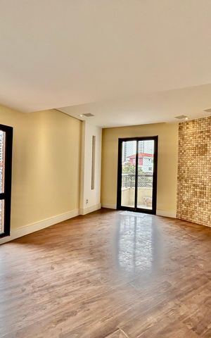 Apartamento à venda com 156m², 3 quartos e 3 vagas Apartamento à venda com 156m², 3 quartos e 3 vagasSala 2