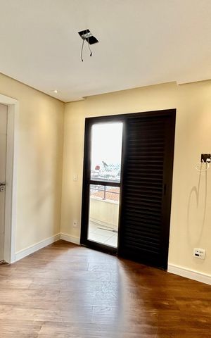 Apartamento à venda com 156m², 3 quartos e 3 vagas Apartamento à venda com 156m², 3 quartos e 3 vagasQuarto 1