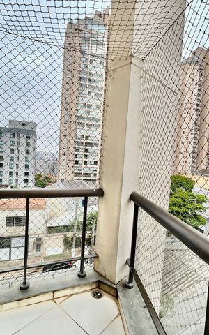 Apartamento à venda com 156m², 3 quartos e 3 vagas Apartamento à venda com 156m², 3 quartos e 3 vagasSacada da sala
