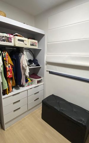 Apartamento para alugar com 76m², 3 quartos e 1 vaga Apartamento para alugar com 76m², 3 quartos e 1 vagaCloset Quarto 2