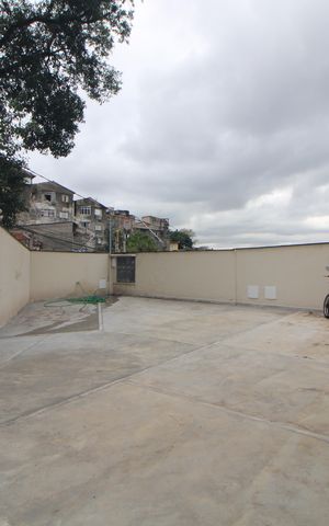 Casa de condomínio à venda com 85m², 2 quartos e 1 vagaÁrea de Serviço