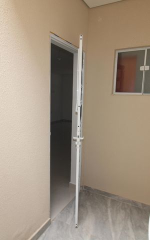 Casa de condomínio à venda com 85m², 2 quartos e 1 vagaÁrea de Serviço