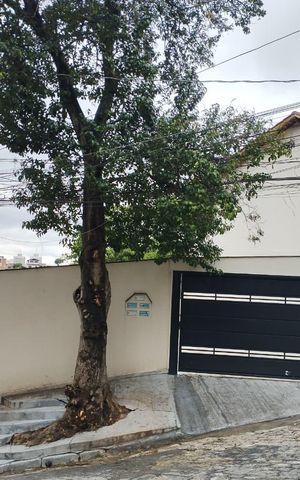 Casa de condomínio à venda com 85m², 2 quartos e 1 vaga Casa de condomínio à venda com 85m², 2 quartos e 1 vagaFachada