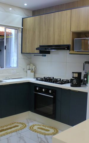 Casa para alugar com 250m², 3 quartos e 2 vagasCozinha 