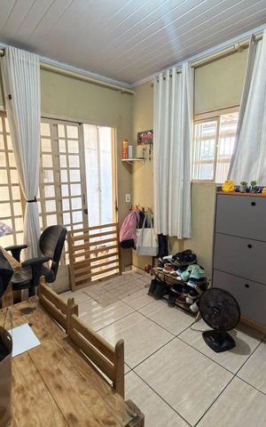 Casa à venda com 200m², 3 quartos e 1 vaga