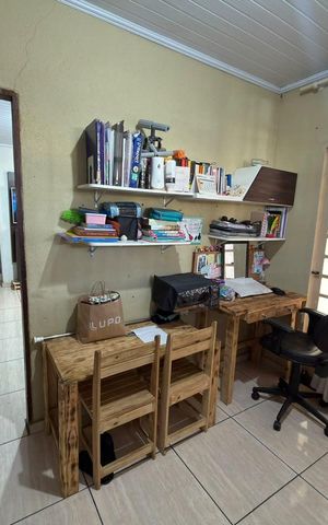Casa à venda com 200m², 3 quartos e 1 vaga