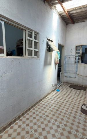 Casa à venda com 200m², 3 quartos e 1 vaga