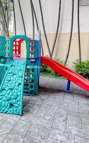 Apartamento à venda com 63m², 3 quartos e 1 vagaÁrea comum - Playground