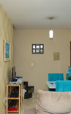 Casa à venda com 120m², 3 quartos e 2 vagasSala
