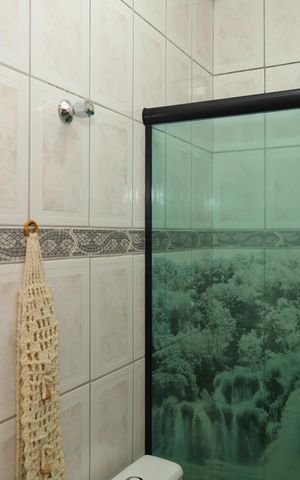 Casa à venda com 120m², 3 quartos e 2 vagasBanheiro 1 - Suíte