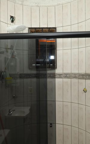 Casa à venda com 120m², 3 quartos e 2 vagasBanheiro 2