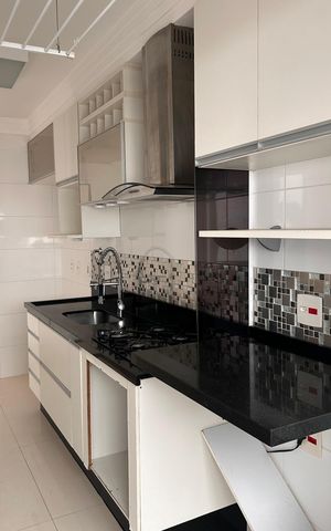 Apartamento à venda com 60m², 2 quartos e 1 vaga Apartamento à venda com 60m², 2 quartos e 1 vagaCozinha/Área de serviço