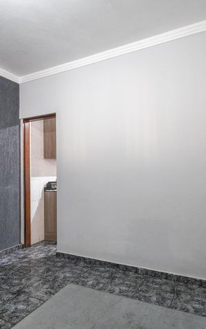Casa para alugar com 162m², 3 quartos e 2 vagasSala