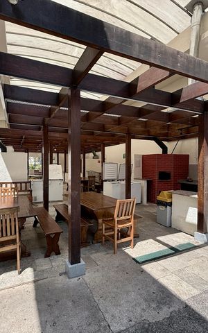 Apartamento à venda com 85m², 2 quartos e 2 vagas Apartamento à venda com 85m², 2 quartos e 2 vagasChurrasqueira