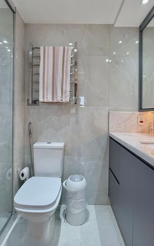 Apartamento à venda com 85m², 2 quartos e 2 vagas Apartamento à venda com 85m², 2 quartos e 2 vagasBanheiro Suíte
