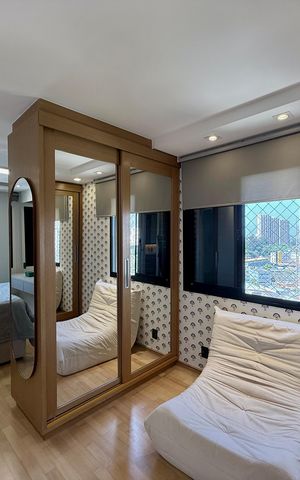 Apartamento à venda com 85m², 2 quartos e 2 vagas Apartamento à venda com 85m², 2 quartos e 2 vagasCloset Suíte