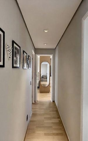 Apartamento à venda com 85m², 2 quartos e 2 vagas Apartamento à venda com 85m², 2 quartos e 2 vagasCorredor Quartos