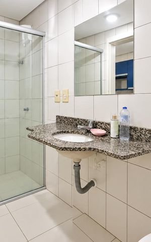 Studio para alugar com 27m², 1 quarto e sem vaga Studio para alugar com 27m², 1 quarto e sem vagaBanheiro social