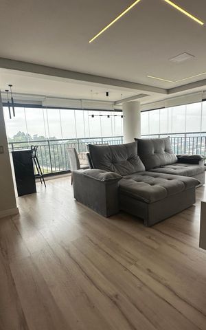 Apartamento à venda com 120m², 3 quartos e 2 vagas Apartamento à venda com 120m², 3 quartos e 2 vagasSala