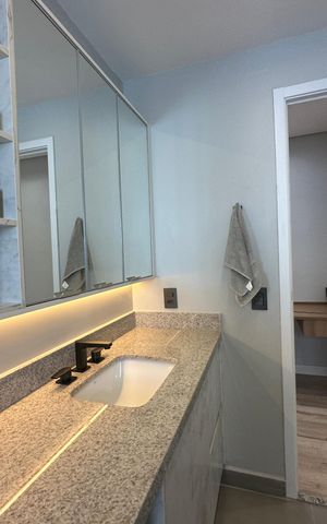 Apartamento à venda com 120m², 3 quartos e 2 vagas Apartamento à venda com 120m², 3 quartos e 2 vagasBanheiro da Suíte 3