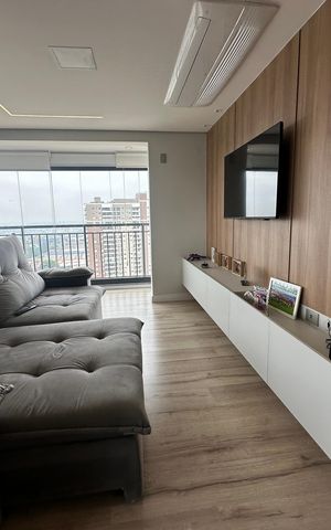 Apartamento à venda com 120m², 3 quartos e 2 vagas Apartamento à venda com 120m², 3 quartos e 2 vagasSala