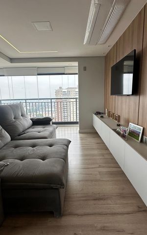 Apartamento à venda com 120m², 3 quartos e 2 vagas Apartamento à venda com 120m², 3 quartos e 2 vagasSala