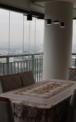 Apartamento à venda com 120m², 3 quartos e 2 vagas Apartamento à venda com 120m², 3 quartos e 2 vagasSala