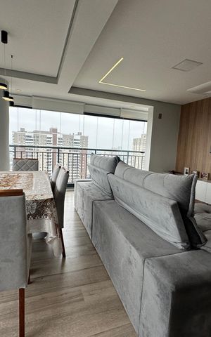 Apartamento à venda com 120m², 3 quartos e 2 vagas Apartamento à venda com 120m², 3 quartos e 2 vagasSala