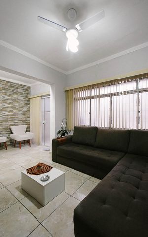 Casa à venda com 80m², 2 quartos e 1 vagaSala
