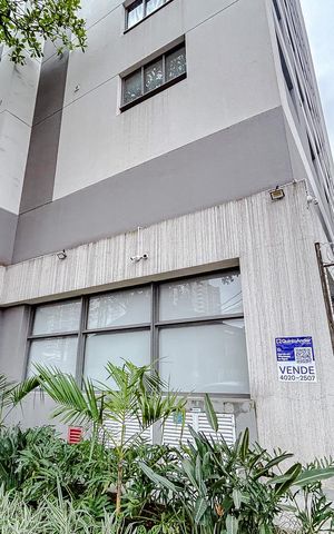 Studio para alugar com 25m², 1 quarto e sem vagaFachada com Plaquinha
