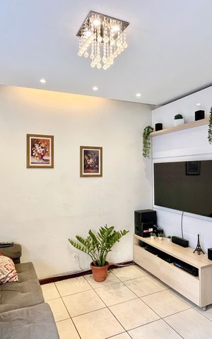 Casa à venda com 70m², 3 quartos e 2 vagas