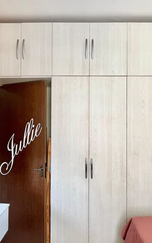 Casa à venda com 70m², 3 quartos e 2 vagas