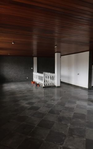 Casa para alugar com 420m², 4 quartos e 7 vagasGaragem