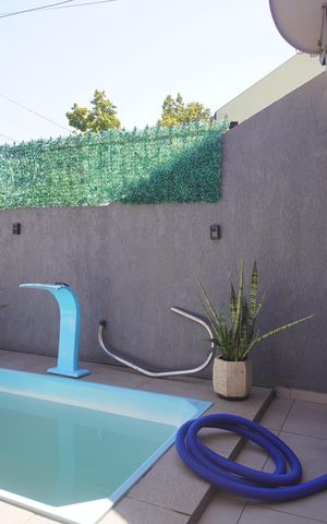 Casa à venda com 55m², 2 quartos e 2 vagasPiscina