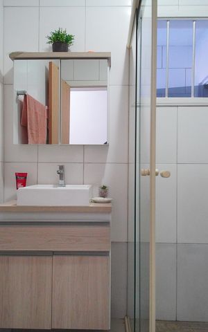 Casa à venda com 55m², 2 quartos e 2 vagasBanheiro