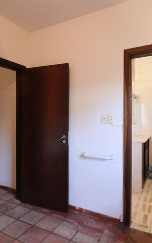 Casa à venda com 569m², 4 quartos e 2 vagasSuíte 3