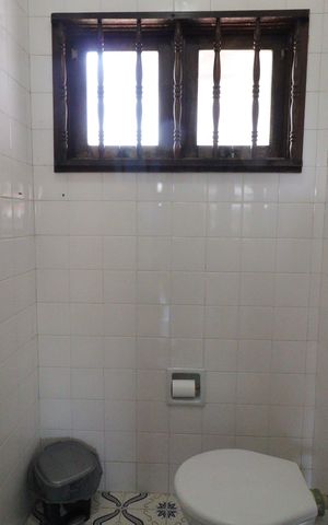 Casa à venda com 569m², 4 quartos e 2 vagasLavabo