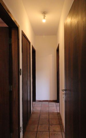 Casa à venda com 569m², 4 quartos e 2 vagasCorredor