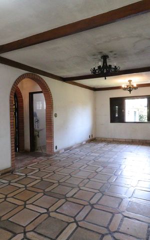 Casa à venda com 569m², 4 quartos e 2 vagasSala de visita