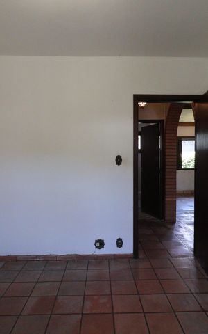 Casa à venda com 569m², 4 quartos e 2 vagasSala de estar