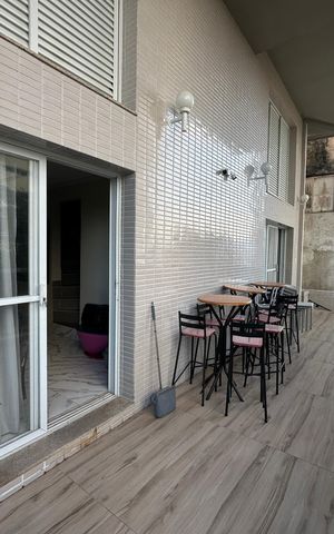 Apartamento para alugar com 82m², 2 quartos e 1 vaga Apartamento para alugar com 82m², 2 quartos e 1 vagaVaranda