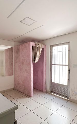 Casa para alugar com 220m², 3 quartos e 3 vagas Casa para alugar com 220m², 3 quartos e 3 vagasQuarto de Serviço