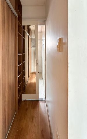 Casa para alugar com 220m², 3 quartos e 3 vagas Casa para alugar com 220m², 3 quartos e 3 vagasCloset da suíte