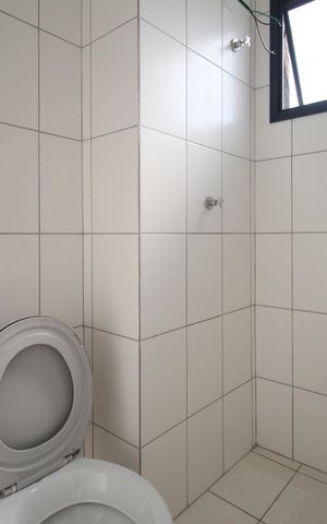 Studio à venda com 27m², 1 quarto e 1 vaga Studio à venda com 27m², 1 quarto e 1 vagaBanheiro