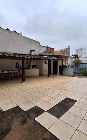 Casa à venda com 500m², 3 quartos e 3 vagasÁrea Externa