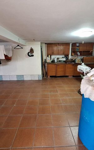 Casa à venda com 500m², 3 quartos e 3 vagasÁrea de serviço